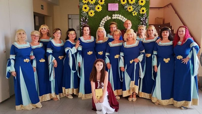 Grupos de mujeres mayores en el 8M: espacios para sentirse v�lidas y escuchadas