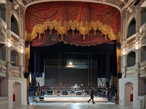 Teatro Rojas portada