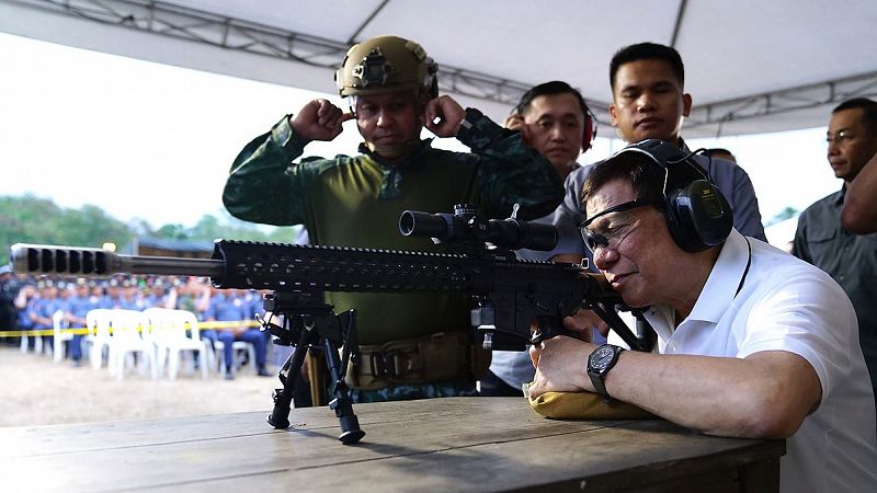 Duterte retira a Filipinas de la Corte Penal Internacional por investigar su "guerra contra las drogas"