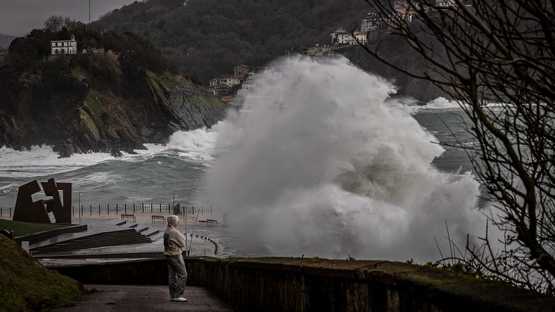 Ya est� aqu� la nueva borrasca de gran impacto: Regina.