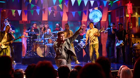 El grupo alav�s En Tol Sarmiento monta la verbena en La Revuelta 2/3/26