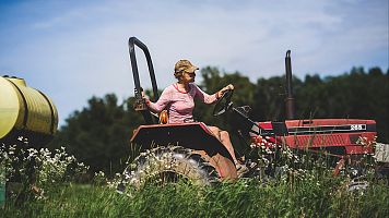 Las agricultoras siembran la lucha por la igualdad
