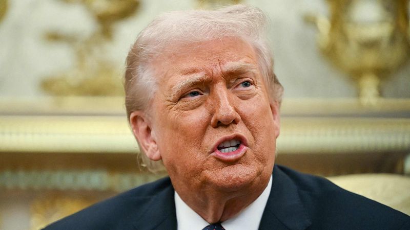 Trump amenaça amb trencar el comerç amb Espanya per no col·laborar amb la bases militars