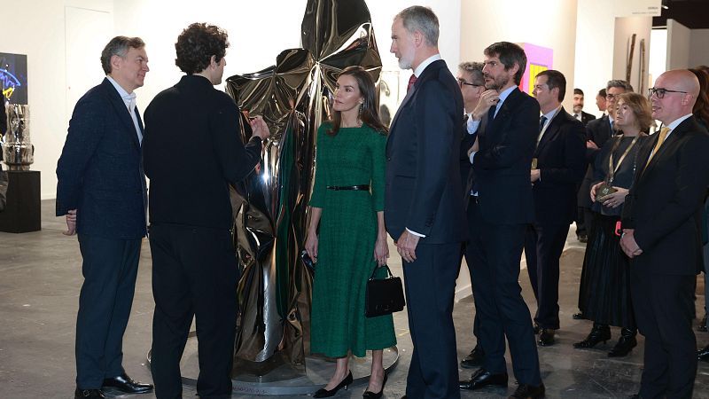 Los reyes inauguran la 45ª edición de ARCOmadrid, marcada por las protestas del sector para rebajar el IVA cultural