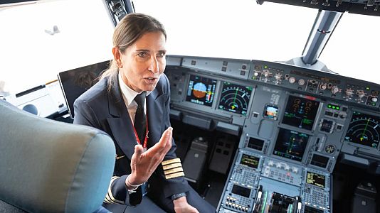 Betty Guasch, piloto de aviones comerciales y jefa de flota de corto y medio radio de Iberia.