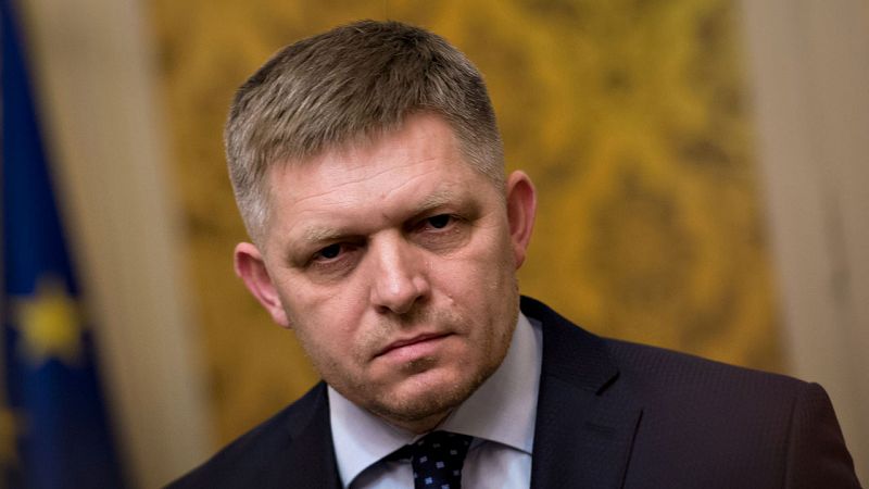 El primer ministro de Eslovaquia dimite para cerrar la crisis abierta por el asesinato de un periodista