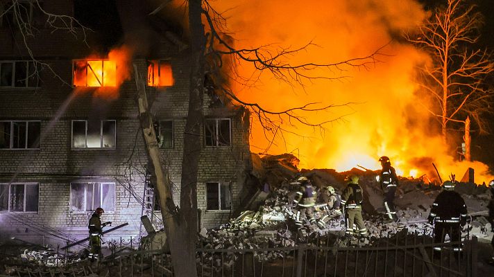 Al menos siete muertos en un ataque ruso en J�rkov