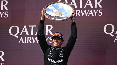 Russell y Mercedes arrasan en Australia en la primera carrera de la temporada y Alonso abandona dos veces