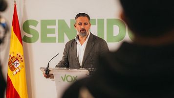 Abascal acusa al PP de ejercer "una guerra sucia" contra Vox y constata la "dificultad" de pactar en Arag�n y Extremadura