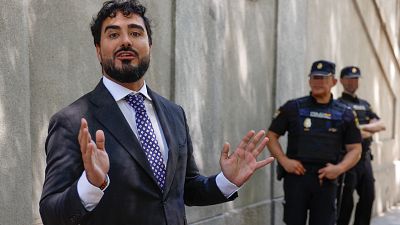 El Parlamento Europeo sanciona al eurodiputado Alvise P�rez por  difundir v�deos con comentarios despectivos a L�pez Aguilar