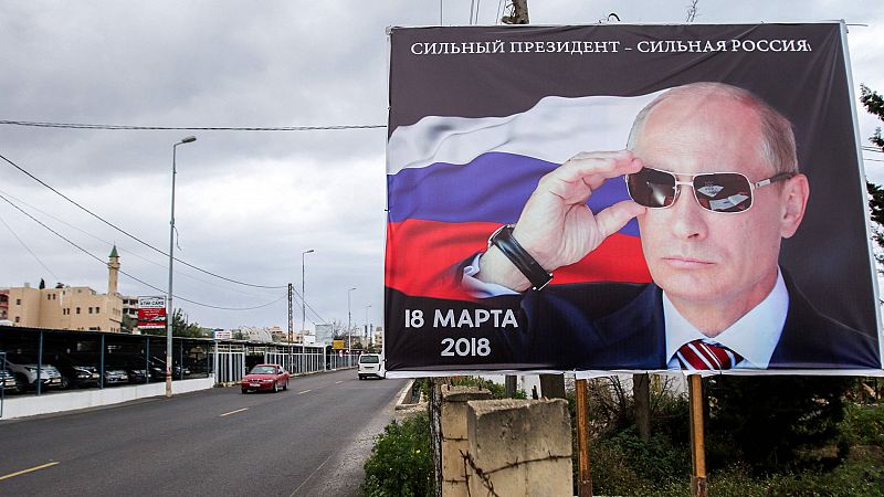 El 'vis a vis' en las urnas del eterno Putin