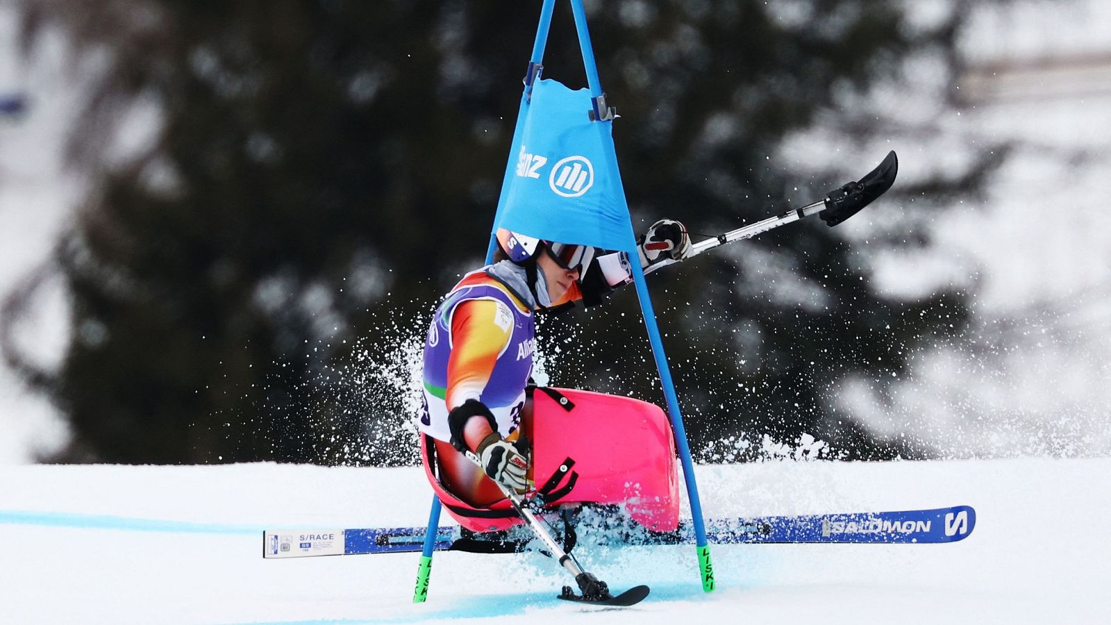 Audrey Pascual se cae y de despide de las medallas en el eslalon gigante - Juegos Paralímpicos de Milano Cortina 2026 | Ver