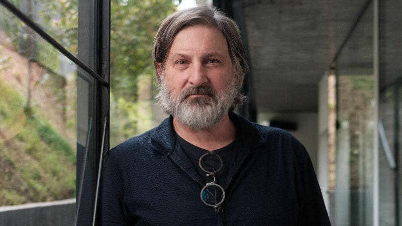 El arquitecto chileno Smiljan Radi? Clarke gana el Premio Pritzker 2026