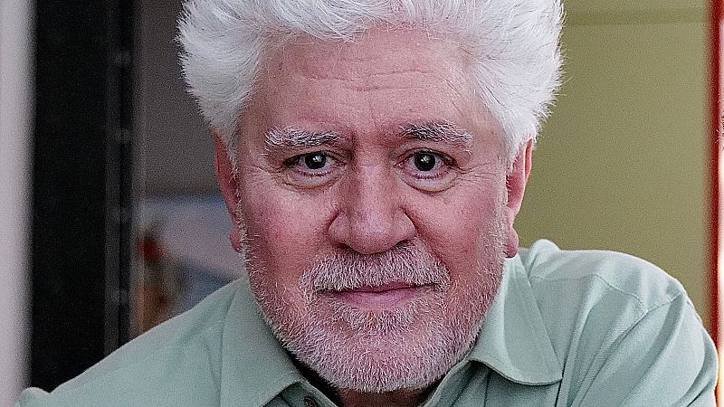 Pedro Almodóvar y el látigo de 'Amarga Navidad' : "Nunca me había agredido en la ficción"
