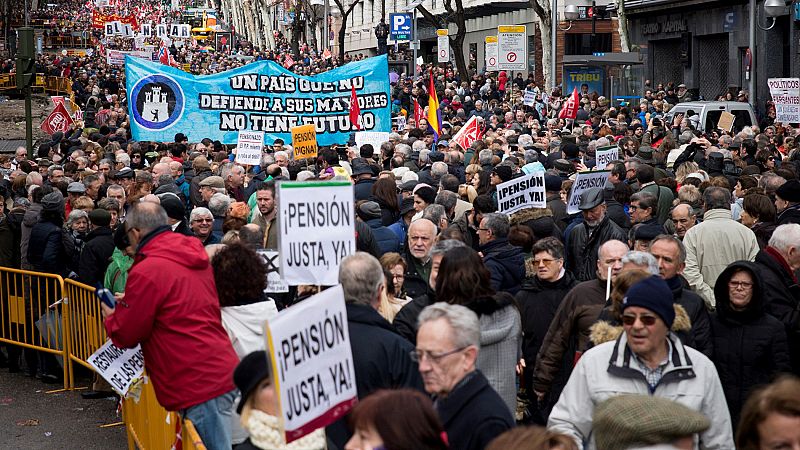 Decenas de miles de personas en toda España salen a la calle para reclamar unas pensiones dignas