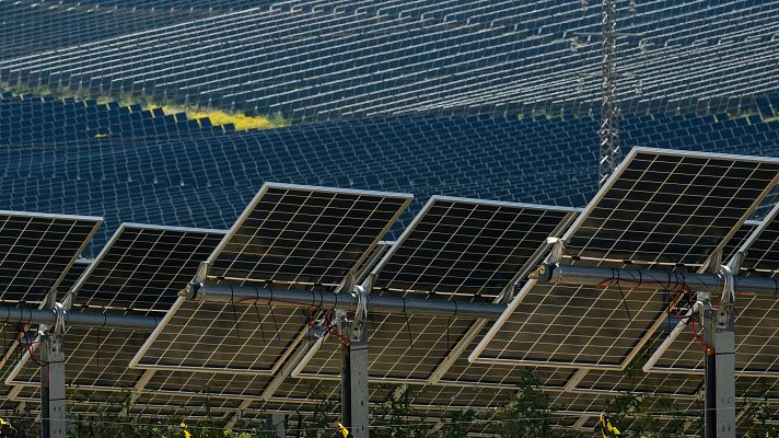 La francesa TotalEnergies inaugura en Guillena (Sevilla) la mayor planta solar de Europa, en 2025