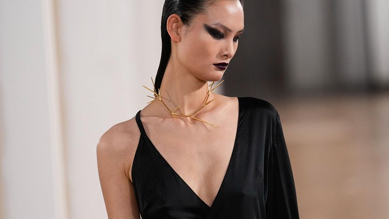 Hay vida más allá del vestido: los 6 diseñadores que han destacado en Madrid Fashion Week y que marcan tendencia