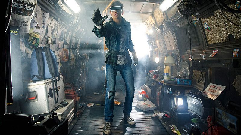 'Ready Player One': Spielberg nos lleva en DeLorean por el universo pop