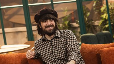 David Ucl�s, escriptor i m�sic "Em feien bullying per tenir ploma"