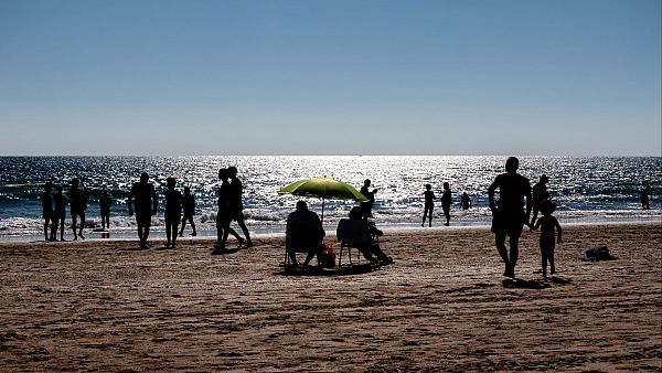 La hosteler�a advierte del alza de costes en una Semana Santa con un nivel de reservas similar al del a�o pasado