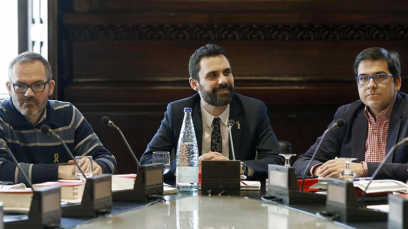 El Parlament admite a trámite la ley que permite la investidura a distancia