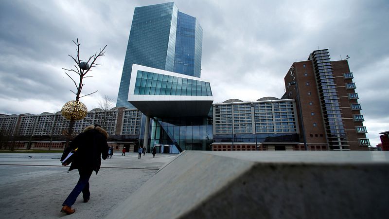El BCE prefiere retrasar la edad de jubilación a recortar pensiones