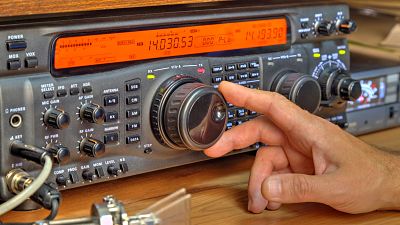 Las cuñas de RNE - Radioaficionados: 32.000 en España, casi 4 millones en todo el mundo, en 'Memoria de delfín'
