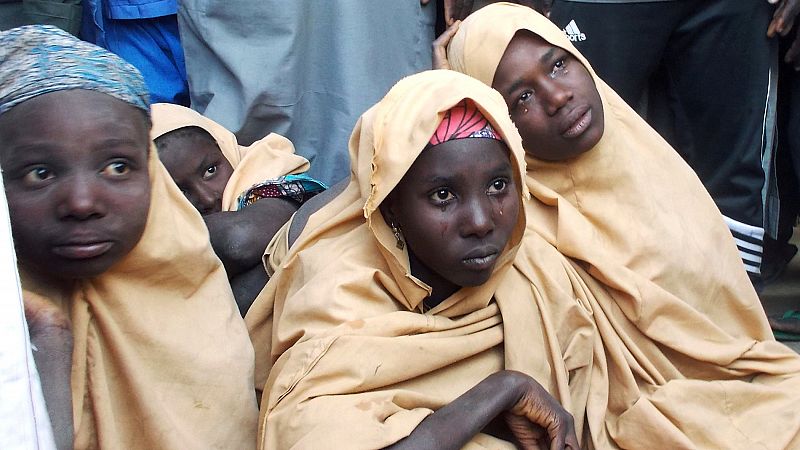 Nigeria confirma la liberación de casi un centenar de las niñas secuestradas por Boko Haram