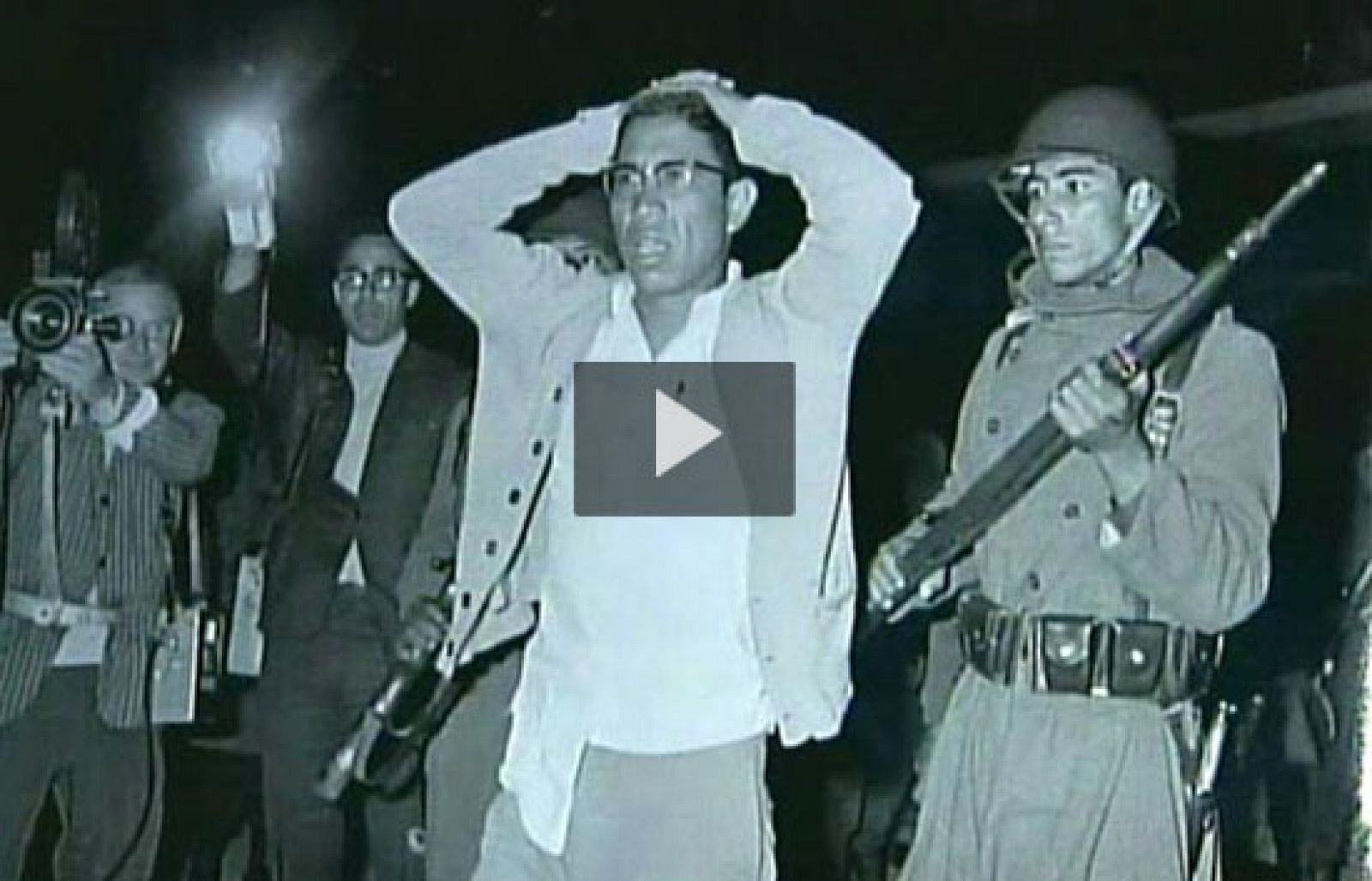 En Ciudad de México recuerdan a los muertos de Tlatelolco | Ver