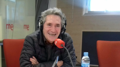 Miguel Ríos: "Entiendo la música como un vehículo de comunicación realmente imprescindible" - Las mañanas de RNE con Alfredo Menéndez | Escuchar