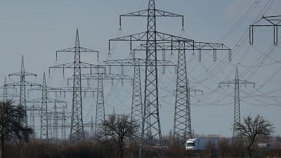 Ministros de la UE piden un impuesto especial a las energ�ticas