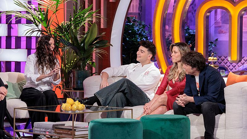 Juanjo Bona y Masi Rodríguez regresan a 'MasterChef 14'… ¡Y ahora mandan ellos!: "Coged lo más caro del supermercado"