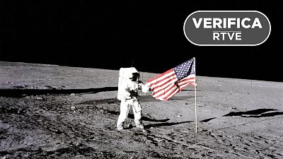 Bulos sobre la llegada del hombre a la Luna en 1969