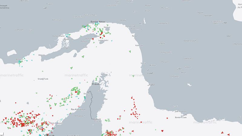 Reabierto el tráfico de mercantes en el estrecho de Ormuz tras la tregua entre EE.UU. e Irán