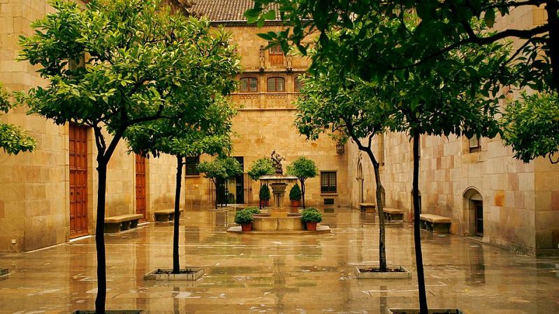 La xocolatada torna al Pati dels Tarongers per Sant Jordi després de 15 anys