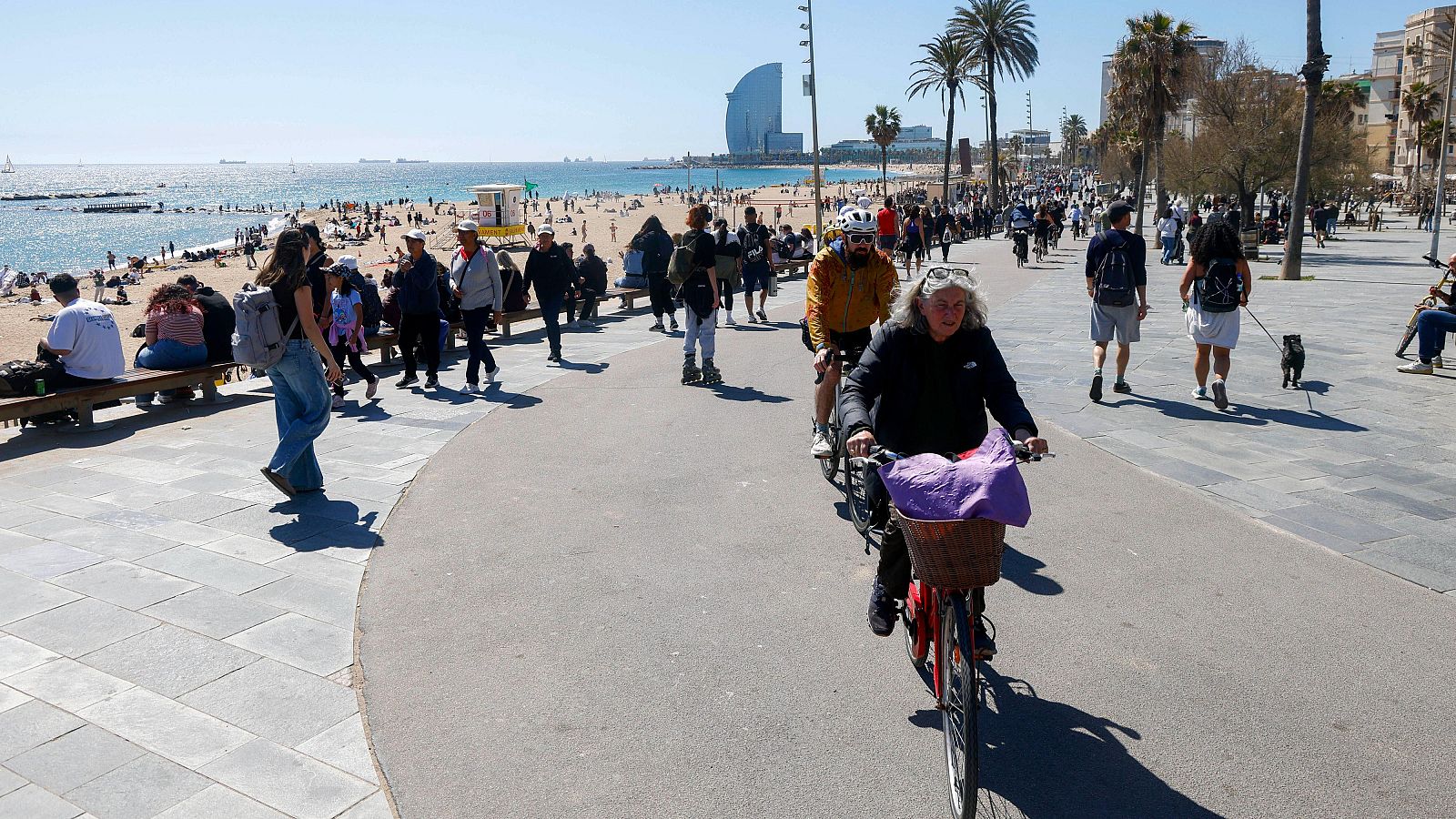 España vivirá una montaña rusa térmica durante este fin de semana - El tiempo | Ver