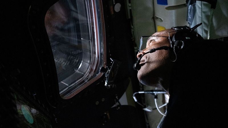 Directo | Misi�n Artemis II a la Luna, hoy 10 de abril en v�deo: los astronautas preparan el amerizaje en su �ltimo d�a de misi�n