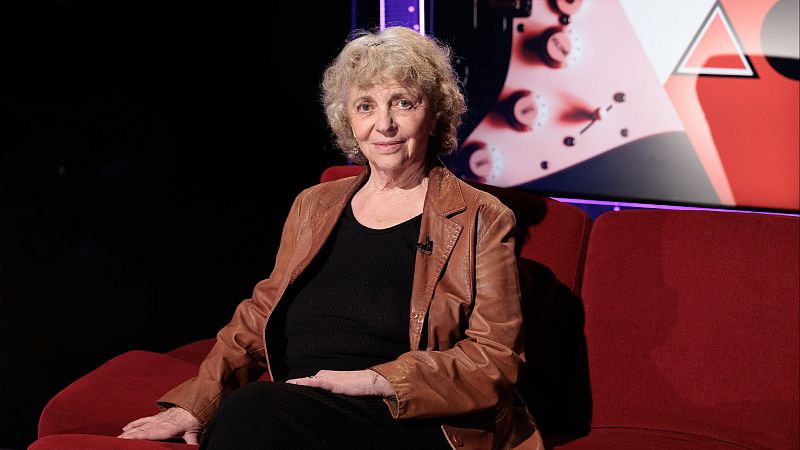 El �xito literario 'Las gratitudes' llega al teatro con la actriz Gloria Mu�oz