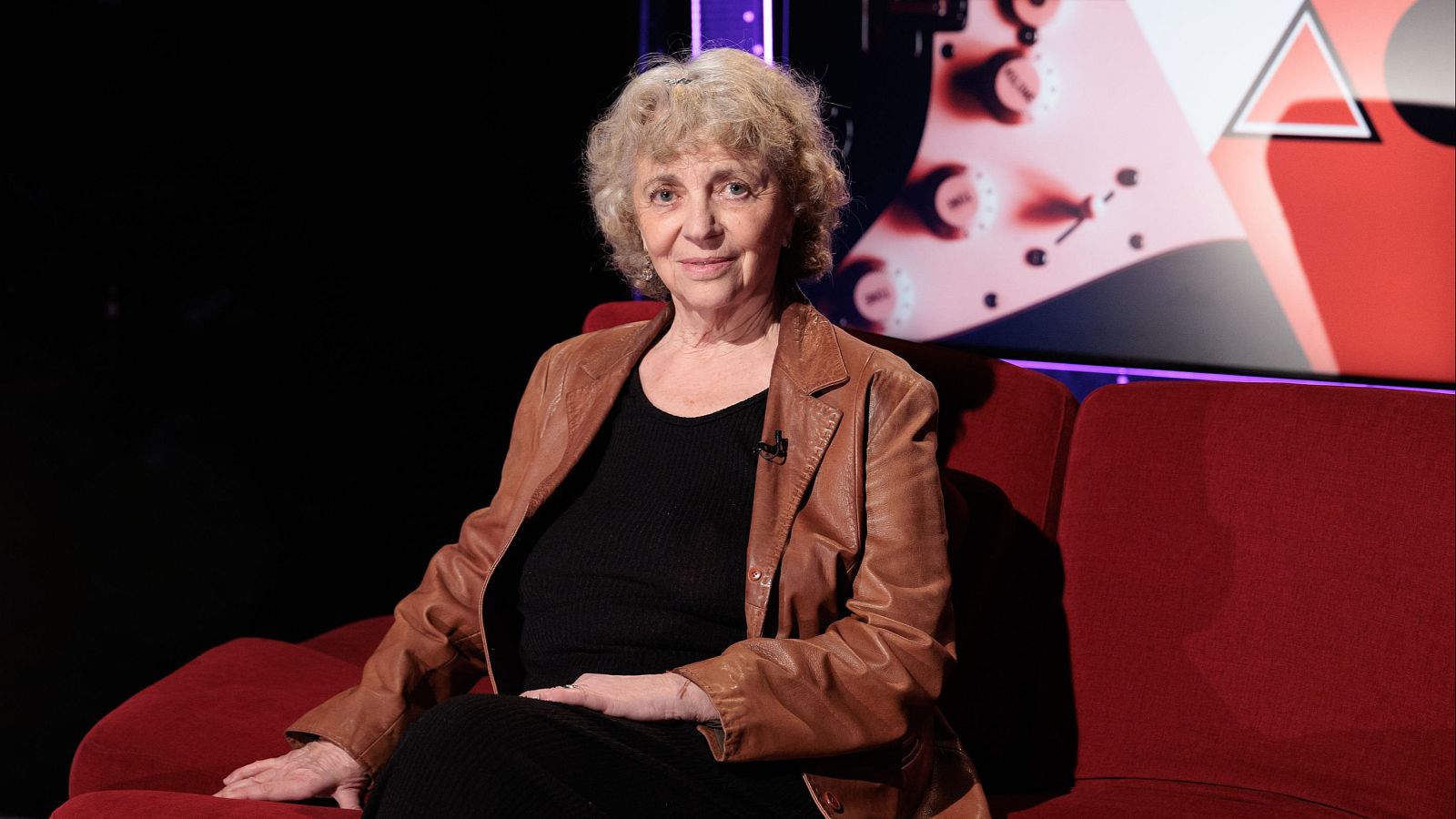 Entrevista a Gloria Muñoz - Atención Obras - Atención obras | Ver