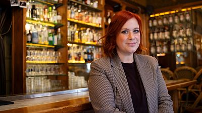 Se acab� ser "Una ni�a buena", afirma El�sabet Benavent en su nueva novela