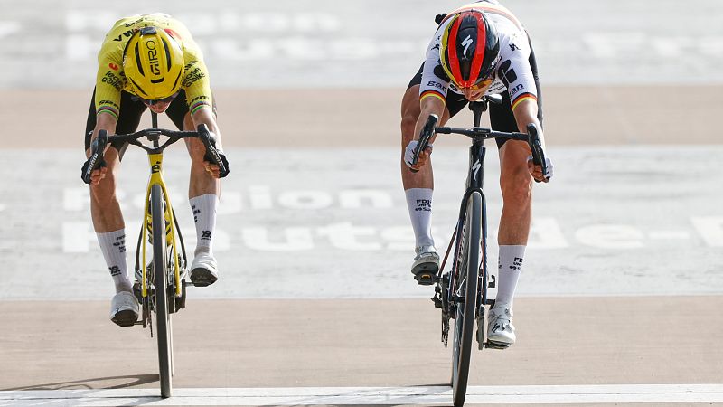 Franzika Koch gana la Par�s - Roubaix femenina a Marianne Vos