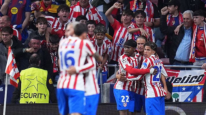 Lookman ha sido el autor del gol decisivo ante el Barcelona.