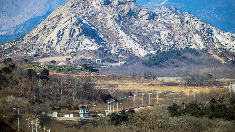 Las dos Coreas prepararán su cumbre en una reunión de alto nivel el 29 de marzo