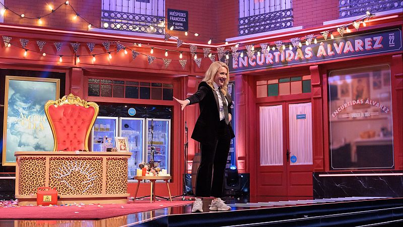 Henar �lvarez, presentadora de 'Al cielo con ella'