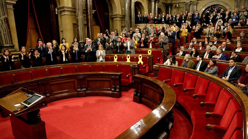 Cataluña sigue buscando president con varios escenarios posibles
