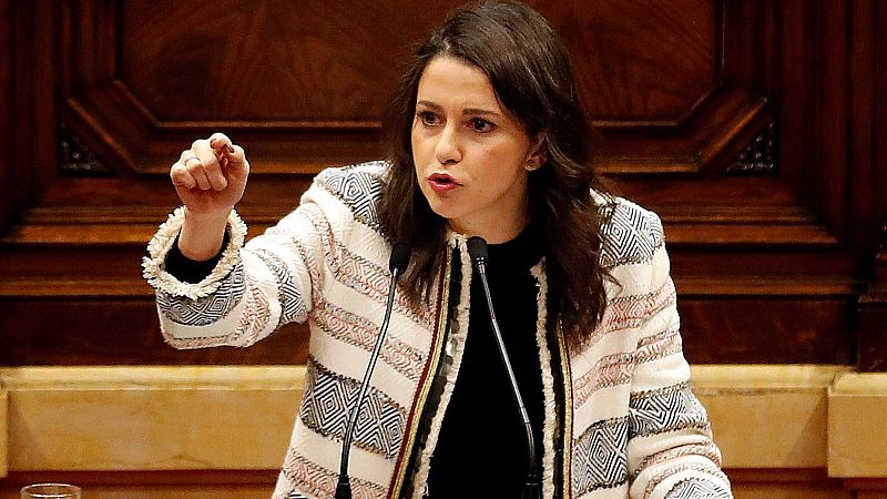 Arrimadas insta a "recuperar el 'seny' y la normalidad" y pide "trabajar por la convivencia"