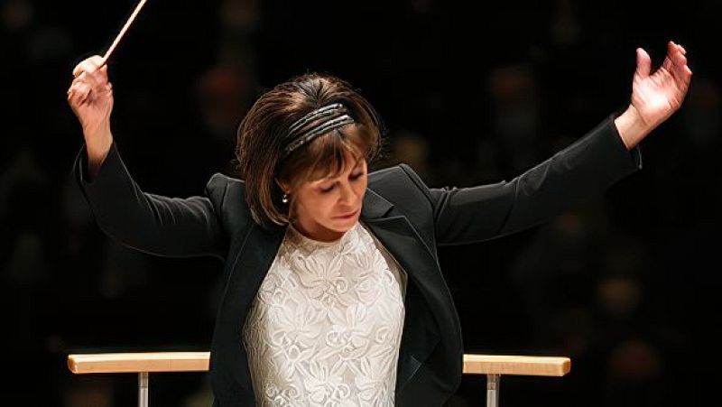 JoAnn Falletta dirige a la Orquesta Sinfónica RTVE en un vibrante recorrido por la música americana del siglo XX