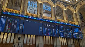 Las Bolsas europeas abren con leves subidas y el petr�leo se mantiene por encima de 95 d�lares