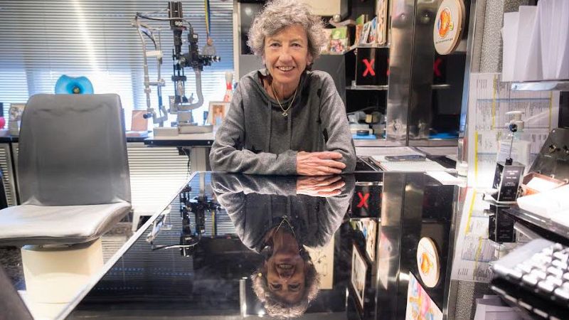 La doctora Elena Barraquer, a 'Noms propis'