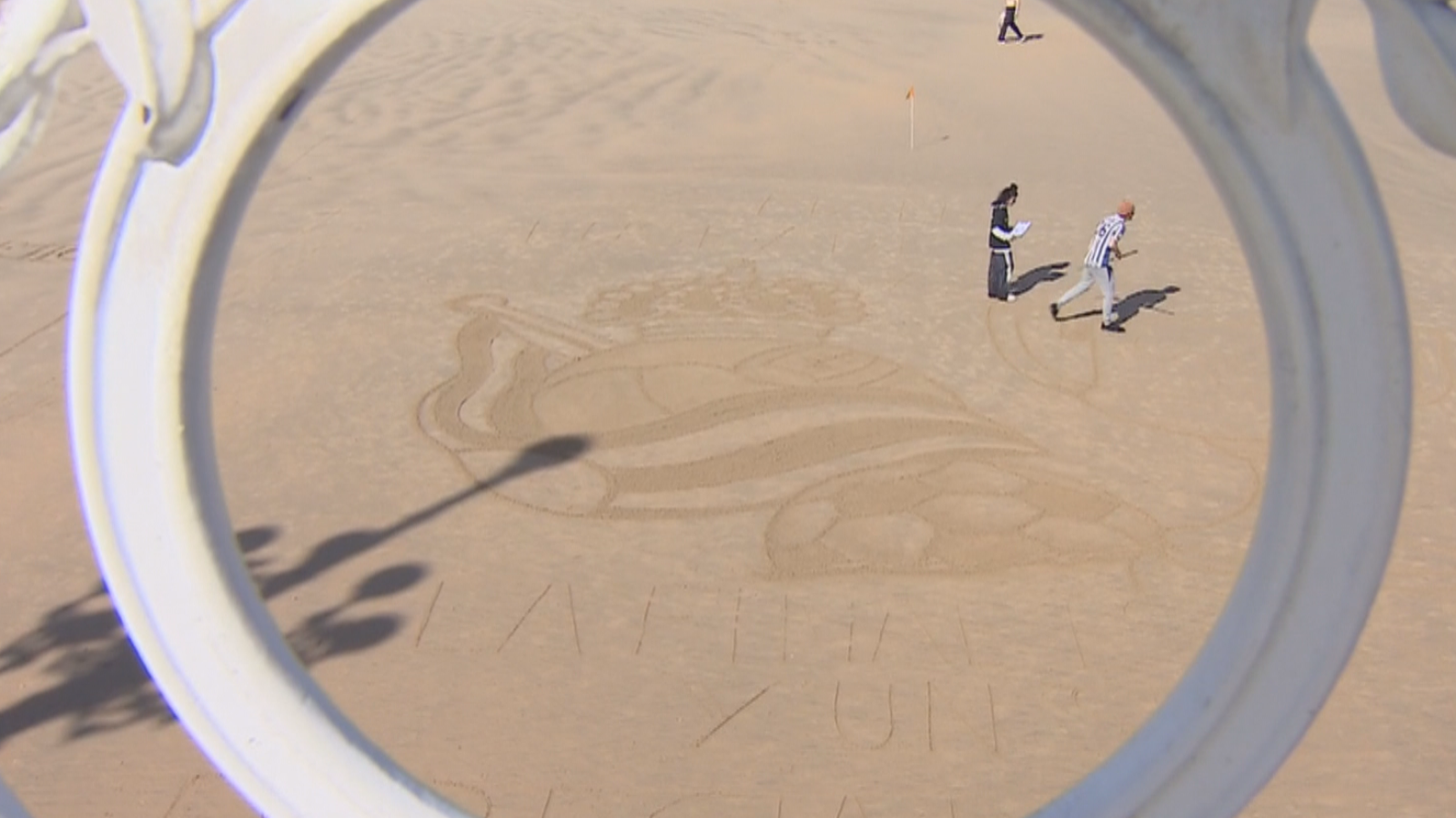 La ciudad de San Sebastián se viste de gala para apoyar a la Real  | RTVE Play - Ver ahora
